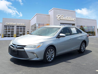 Used 2017 Toyota Camry XLE image 1