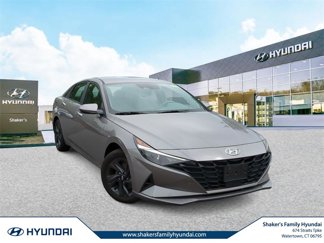Used 2022 Hyundai Elantra SEL w/ Convenience Package image 1
