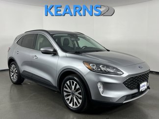 Used 2022 Ford Escape Titanium image 1