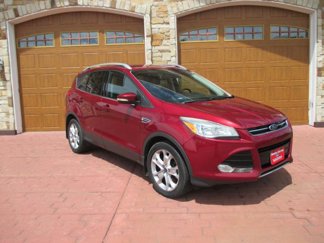 Used 2016 Ford Escape Titanium image 1