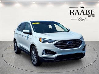 Used 2020 Ford Edge Titanium image 1