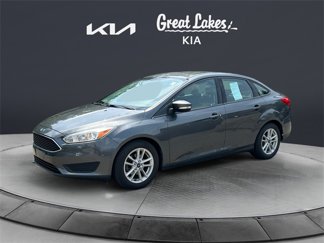 Used 2017 Ford Focus SE image 1