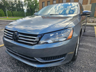 Used 2012 Volkswagen Passat 2.5 S image 1