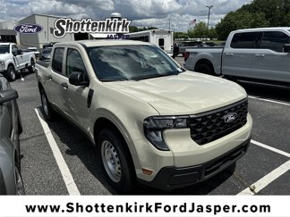 New 2025 Ford Maverick XL image 1