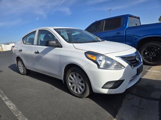 Used 2015 Nissan Versa S Plus image 1