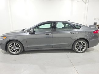 Used 2019 Ford Fusion SEL image 1