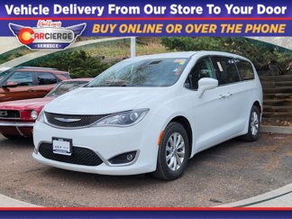 Used 2018 Chrysler Pacifica Touring Plus image 1