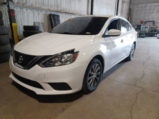 Used 2019 Nissan Sentra SV image 1