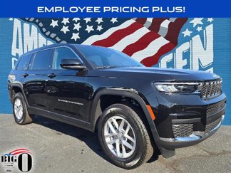 New 2025 Jeep Grand Cherokee L Laredo image 1