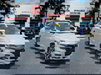 Used 2018 Honda Accord Touring image 1