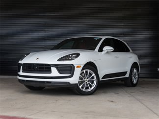 Used 2025 Porsche Macan image 1