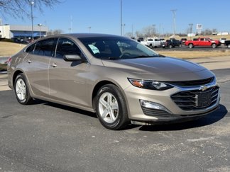 Used 2022 Chevrolet Malibu LS image 1