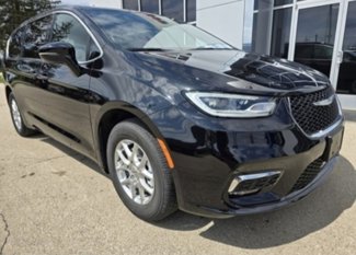 New 2025 Chrysler Pacifica Select image 1