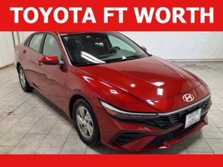 Used 2024 Hyundai Elantra SE image 1