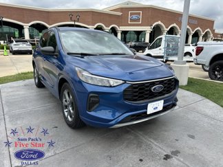 Used 2023 Ford Escape ST-Line image 1