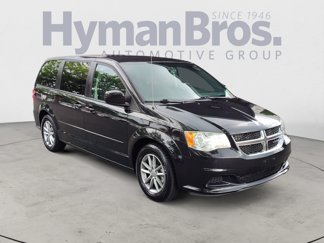 Used 2016 Dodge Grand Caravan SE image 1