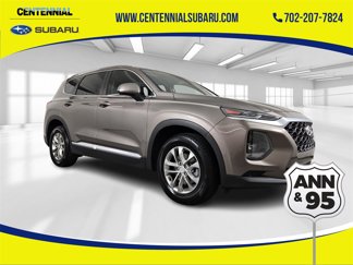 Used 2019 Hyundai Santa Fe SE image 1