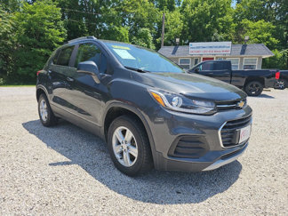 Used 2017 Chevrolet Trax LT w/ Sun & Sound Package image 1