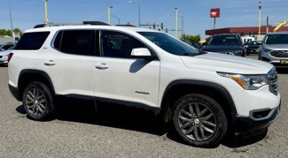 Used 2019 GMC Acadia SLT image 1