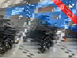 New 2025 Jeep Grand Cherokee L Altitude image 1