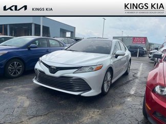 Used 2019 Toyota Camry XLE image 1