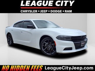 Used 2022 Dodge Charger SXT w/ Blacktop Package image 1