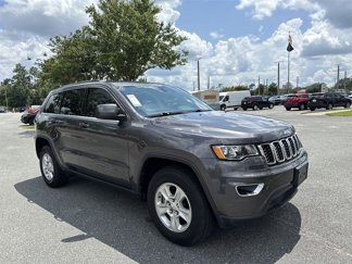 Used 2017 Jeep Grand Cherokee Laredo w/ Quick Order Package 2BE image 1