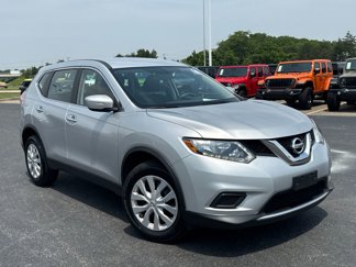 Used 2015 Nissan Rogue S image 1