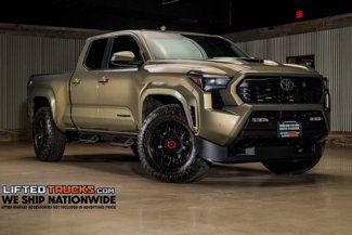 Used 2024 Toyota Tacoma TRD Sport image 1