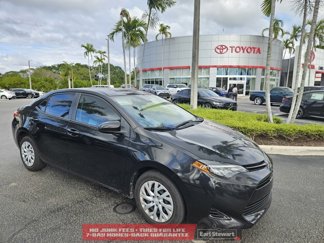 Used 2017 Toyota Corolla LE image 1