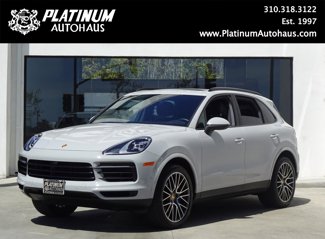 Used 2023 Porsche Cayenne Platinum Edition image 1