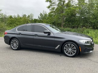 Used 2020 BMW 530i xDrive w/ Premium Package image 1
