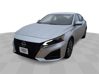 Used 2023 Nissan Altima 2.5 SV image 1