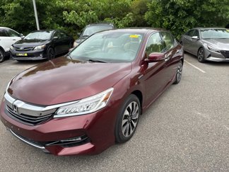 Used 2017 Honda Accord Touring image 1
