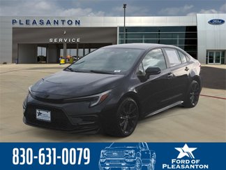 Used 2024 Toyota Corolla SE image 1