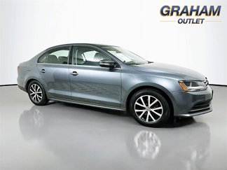 Used 2017 Volkswagen Jetta SE image 1