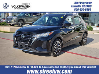 Used 2021 Nissan Kicks SV image 1