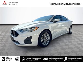 Used 2020 Ford Fusion SE image 1