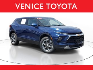 Used 2023 Chevrolet Blazer LT image 1