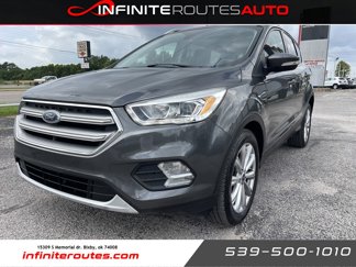 Used 2017 Ford Escape Titanium image 1