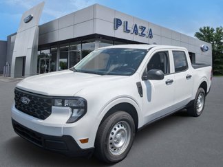 New 2025 Ford Maverick XL image 1