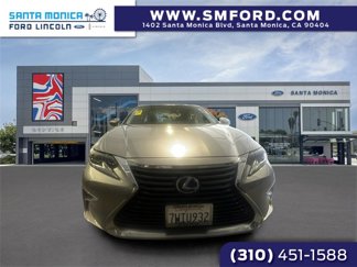 Used 2017 Lexus ES 300h image 1