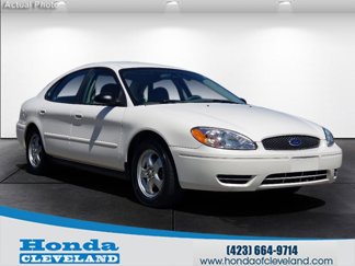 Used 2005 Ford Taurus SE image 1