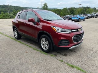Certified 2022 Chevrolet Trax LT w/ LT Convenience Package image 1