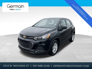 Used 2020 Chevrolet Trax LS image 1