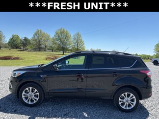 Used 2018 Ford Escape SE w/ Ford Safe & Smart Package image 1