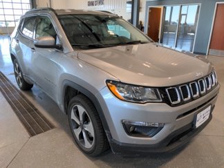 Used 2018 Jeep Compass Latitude w/ Popular Equipment Group image 1