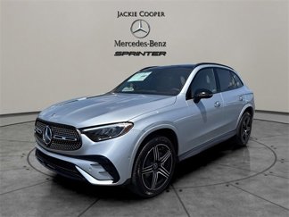 New 2025 Mercedes-Benz GLC 300 4MATIC image 1