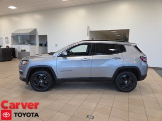 Used 2019 Jeep Compass Latitude w/ Cold Weather Group image 1