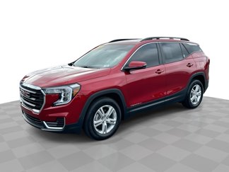Certified 2024 GMC Terrain SLE w/ Driver Convenience Package image 1